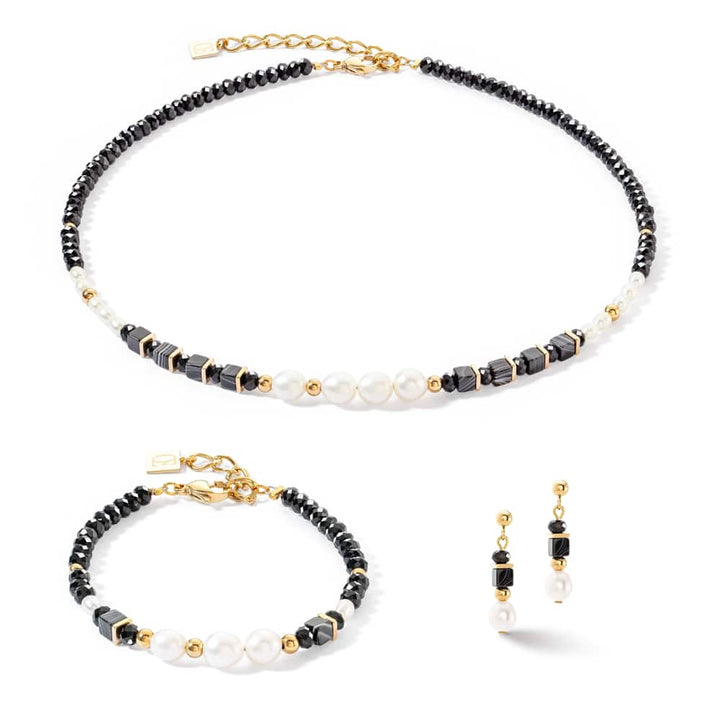 1132/30-1314 pearls &amp; onyx gold bracelet