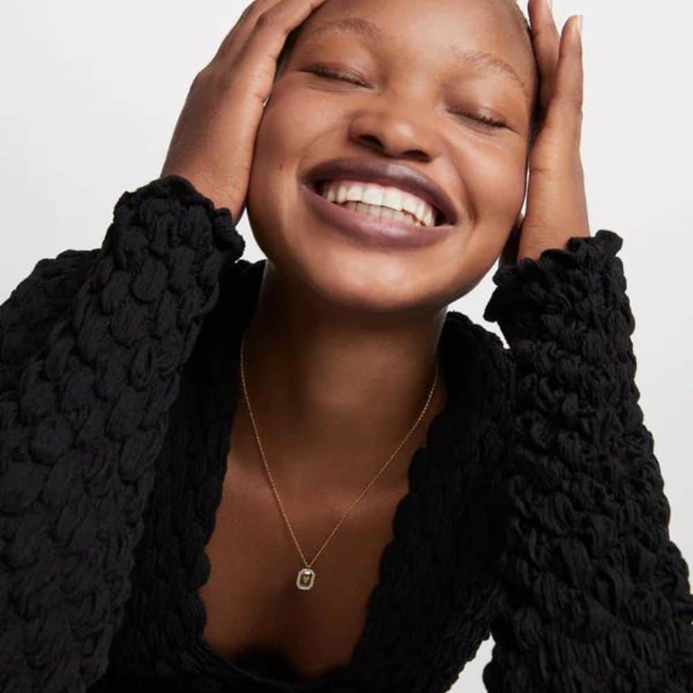 co01-569-u gold bull necklace