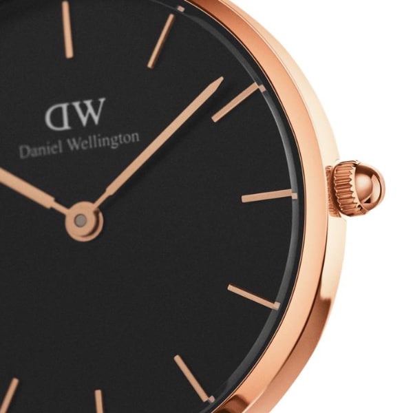 DW00100221 DW CLASSIC PETITE BRISTOL ROSE GOLD 28M