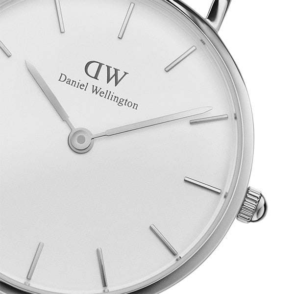 DW00100242 DW 28MM SILVER WHITE PETITE SH WATCH