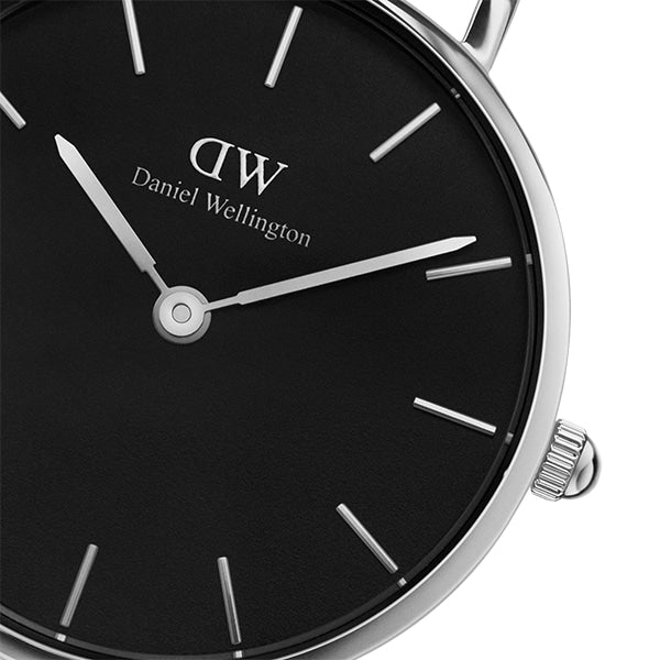 DW00100246 DW 28MM SILVER BLACK PETITE AS WATCH