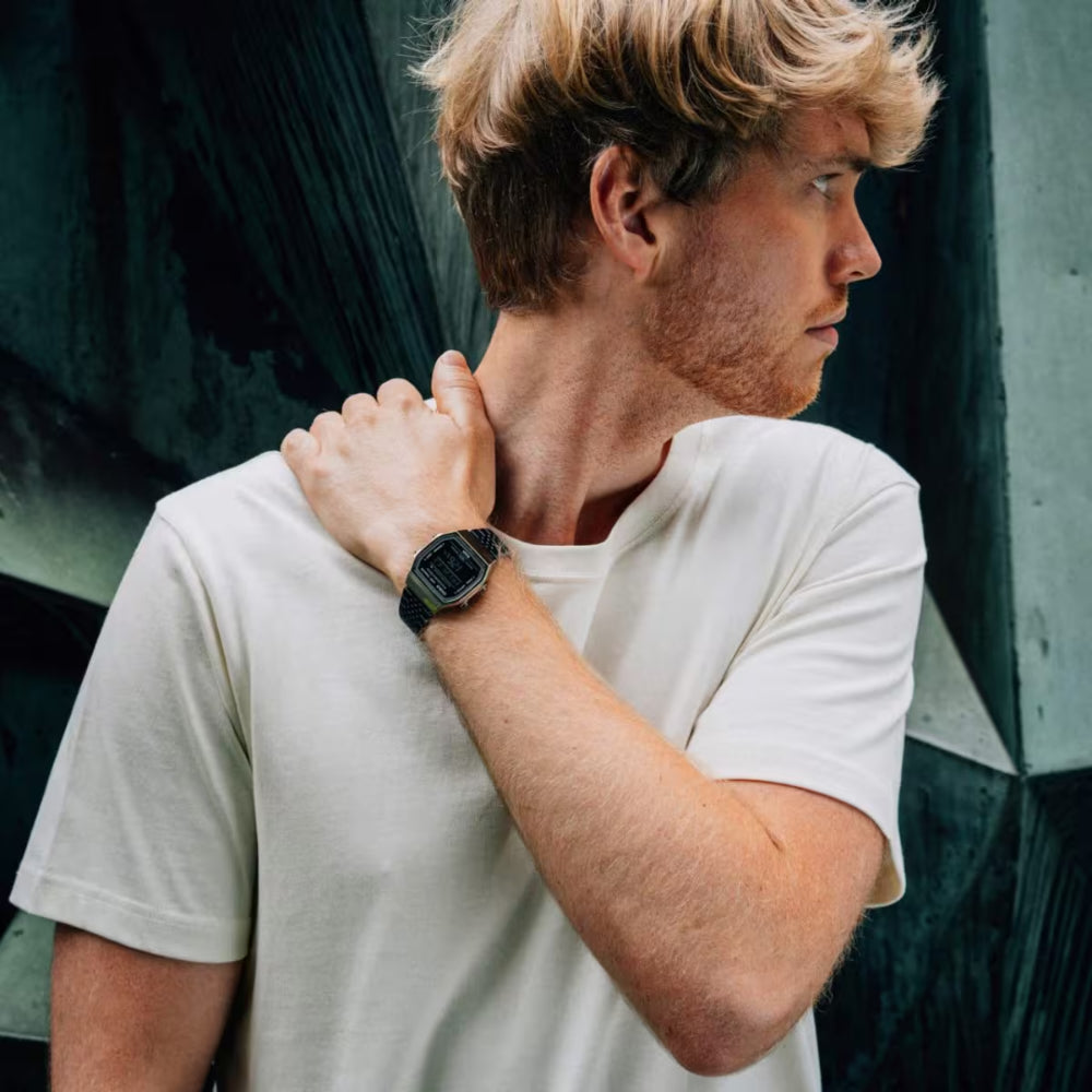 abl-100wegg-1bef iconic1323 digital watch