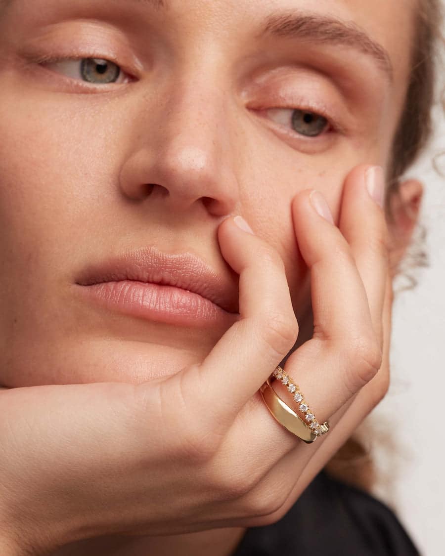 an01-463-12 Motion Gold ring