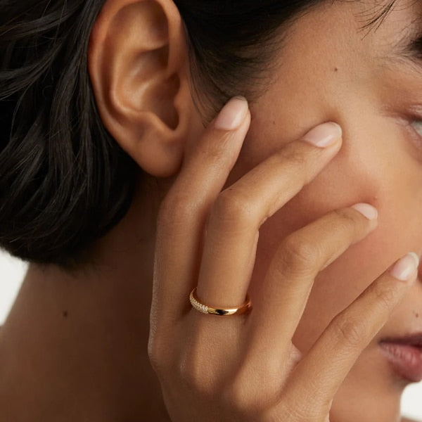 an01-665-14 gold tirara ring