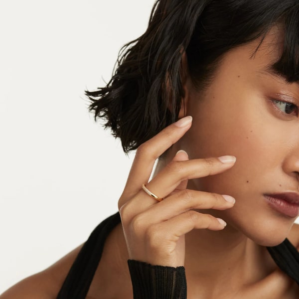 an01-665-14 gold tirara ring