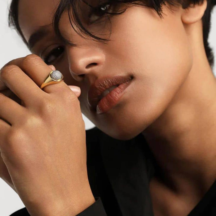 Moon gold pavé ring