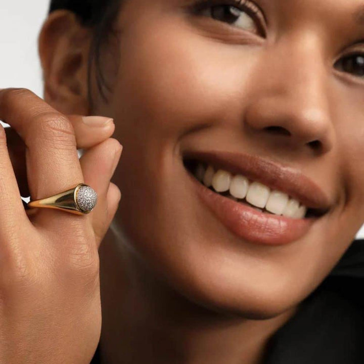 Moon gold pavé ring