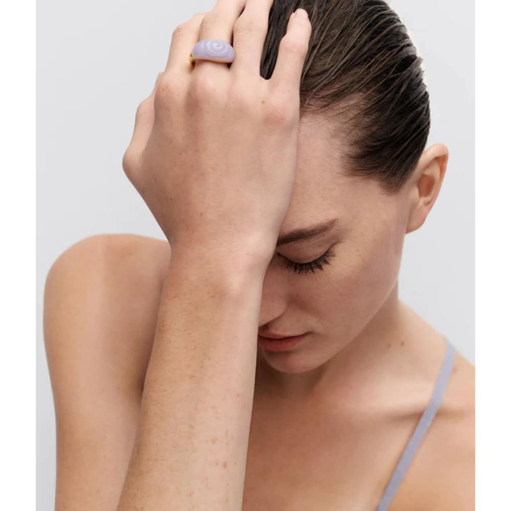 an01-c59-14 blue lace agate shell ring