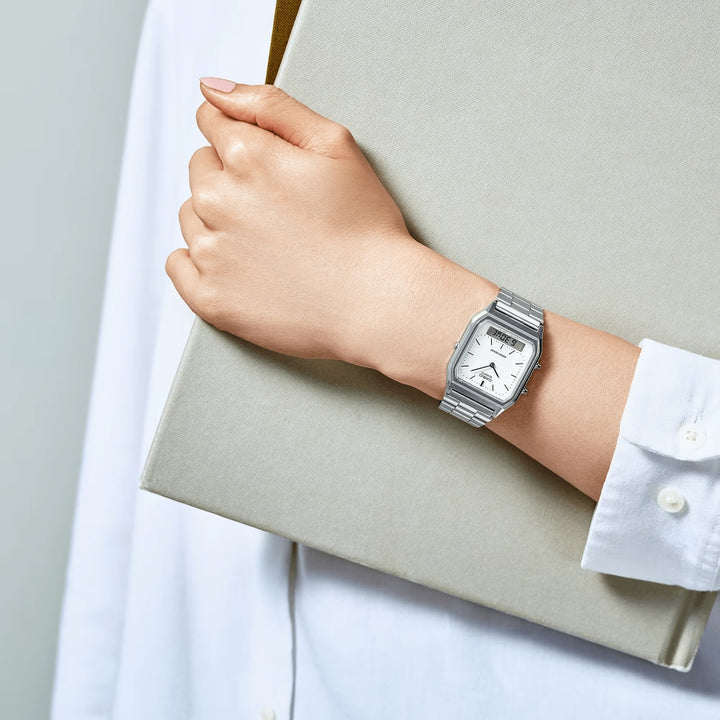 aq-230a-7dmqyes Edgy Collection