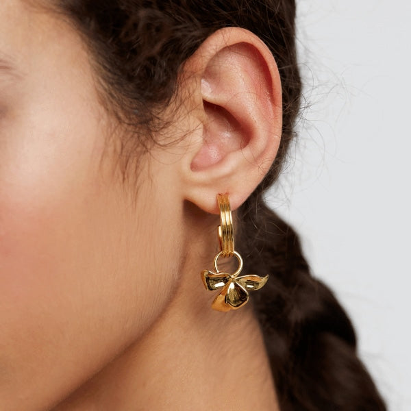 AR01-185-U BLOSSOM IVY GOLD EARRINGS