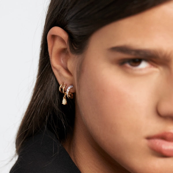 AR01-249-U PDP CAVALIER LUMIERE EARRINGS GOLD