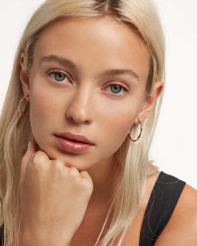 ar01-306-u Five vanilla earrings