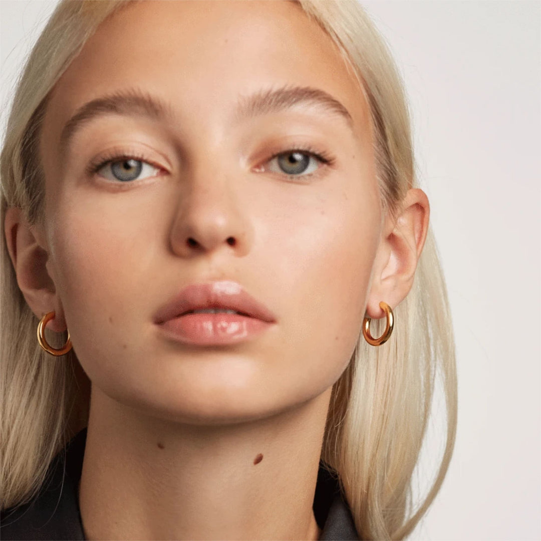 AR01-377-U PDP ESSENTIAL EARRINGS MEDIUM CLOUD