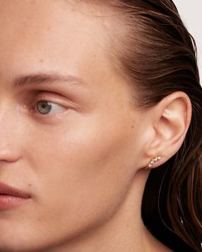 ar01-474-u Motion Gold ear