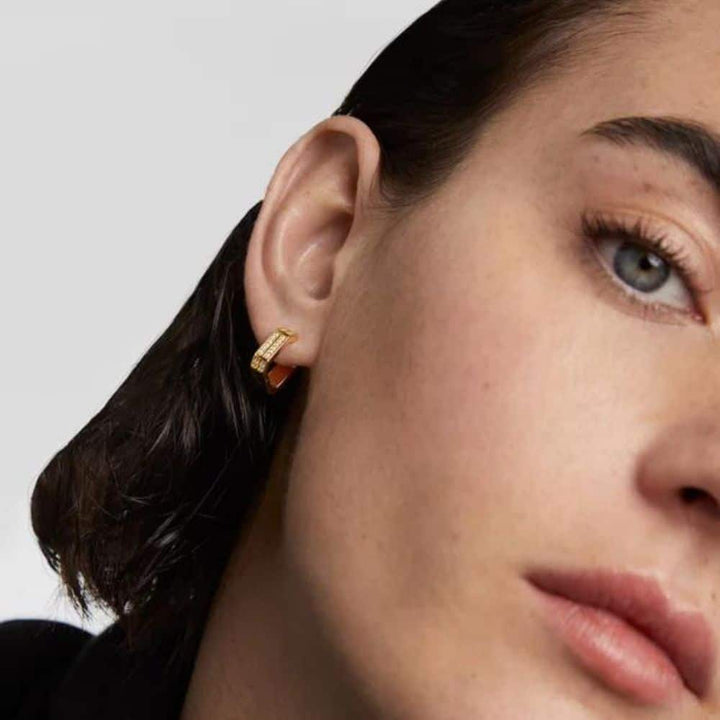 ar01-941-u Olympia hoop earrings
