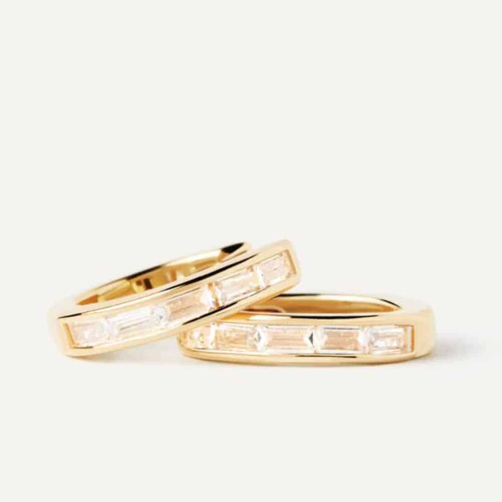 ar01-960-u viena gold hoop earrings