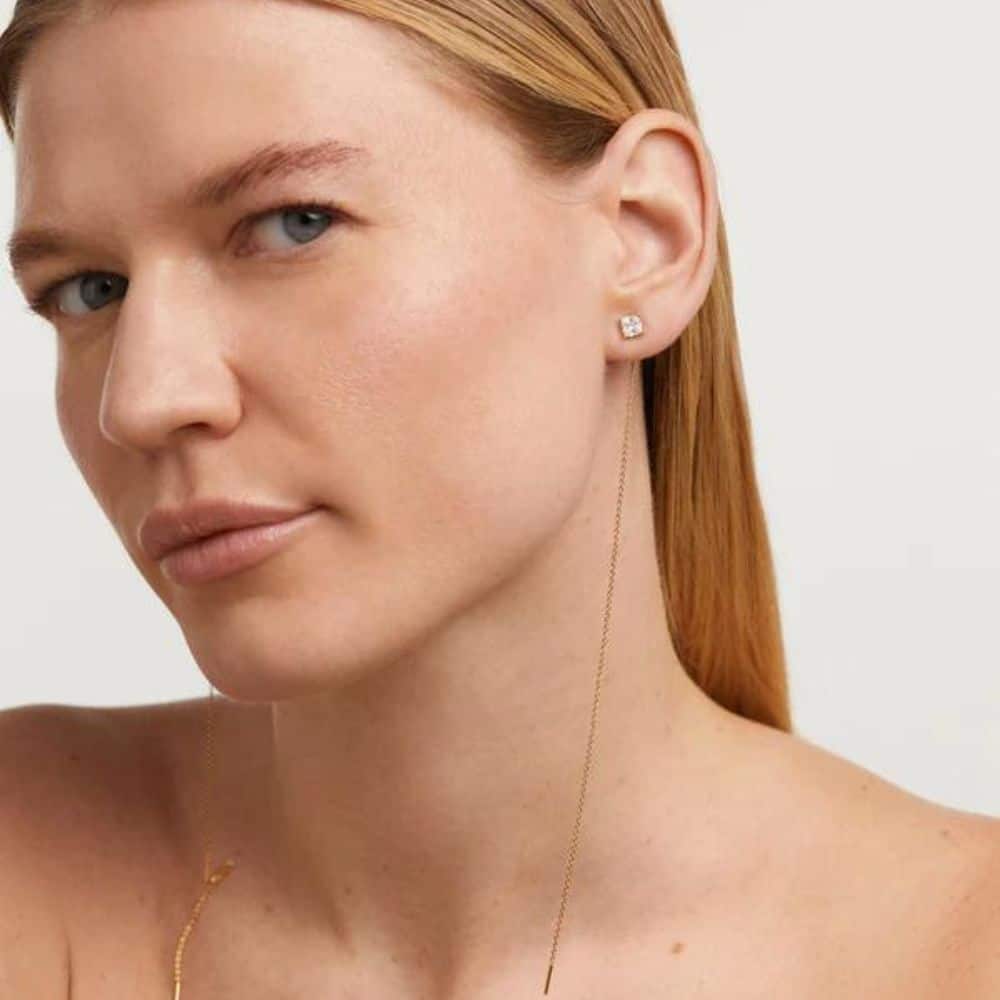 ar01-997-u long beautiful gold earrings