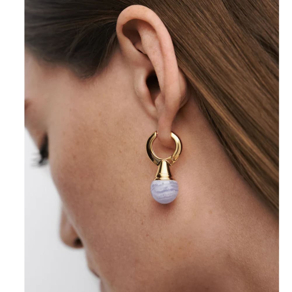 ar01-c42-u blue lace agate hoop earrings