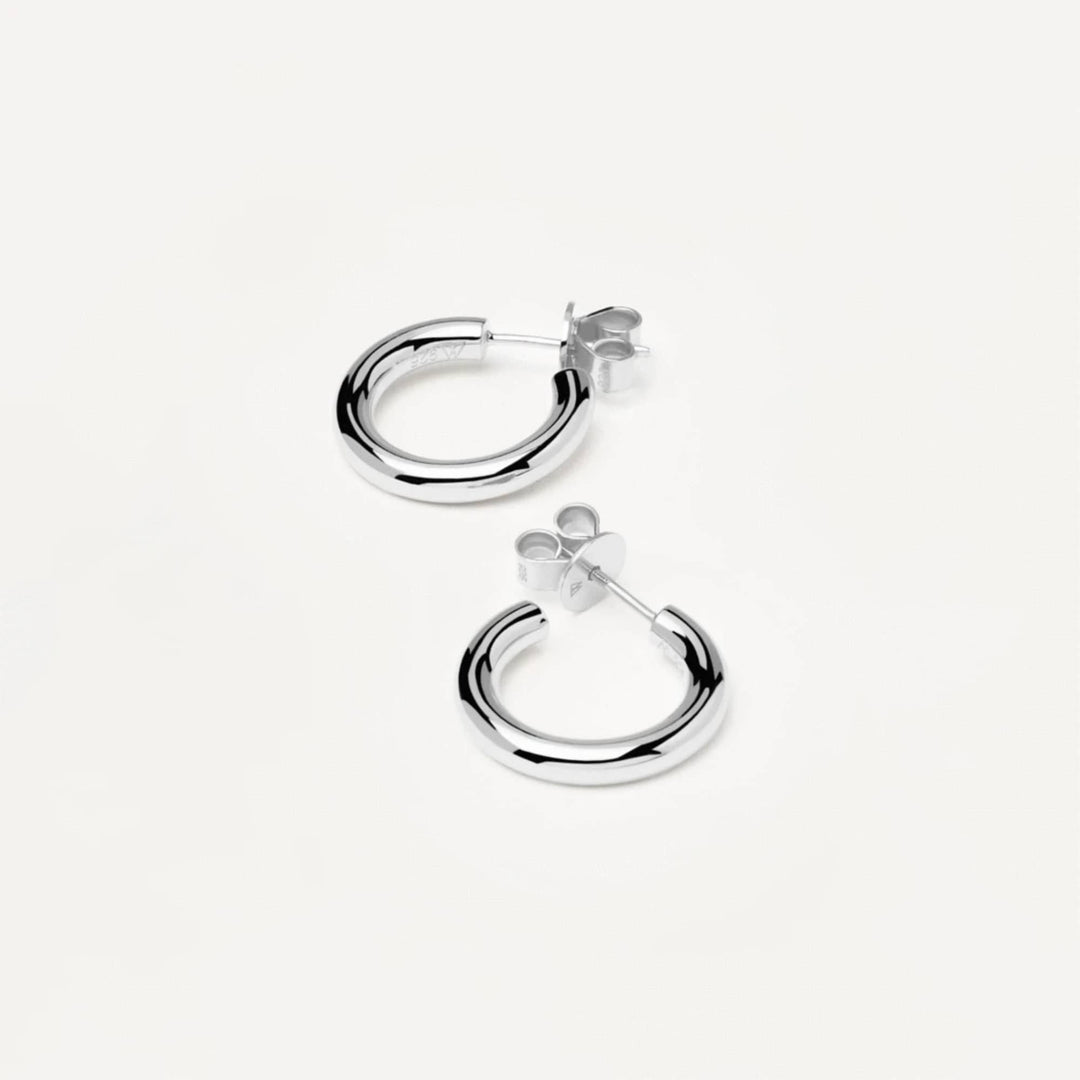 AR02-377-U PDP ESSENTIAL EARRINGS MEDIUM CLOUD