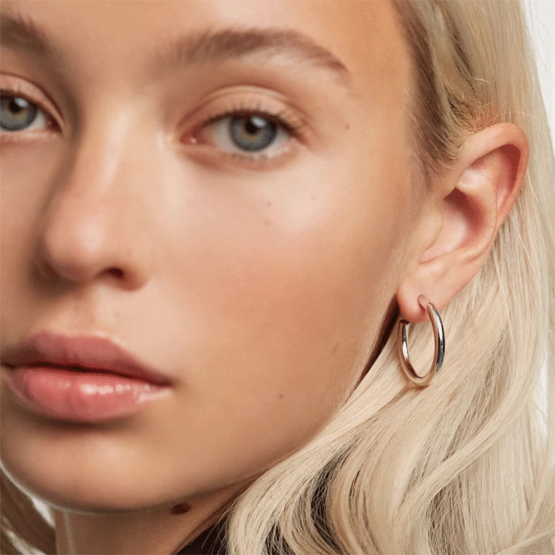 AR02-378-U PDP ESSENTIAL EARRINGS SUPREME CLOUD