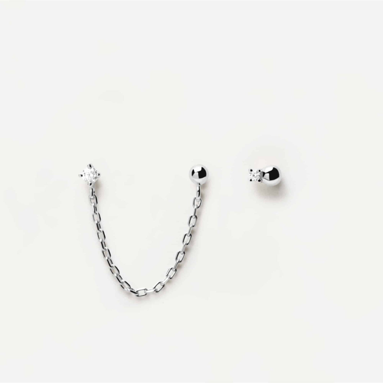 AR02-384-U PDP ESSENTIAL EARRINGS MUSKETEER