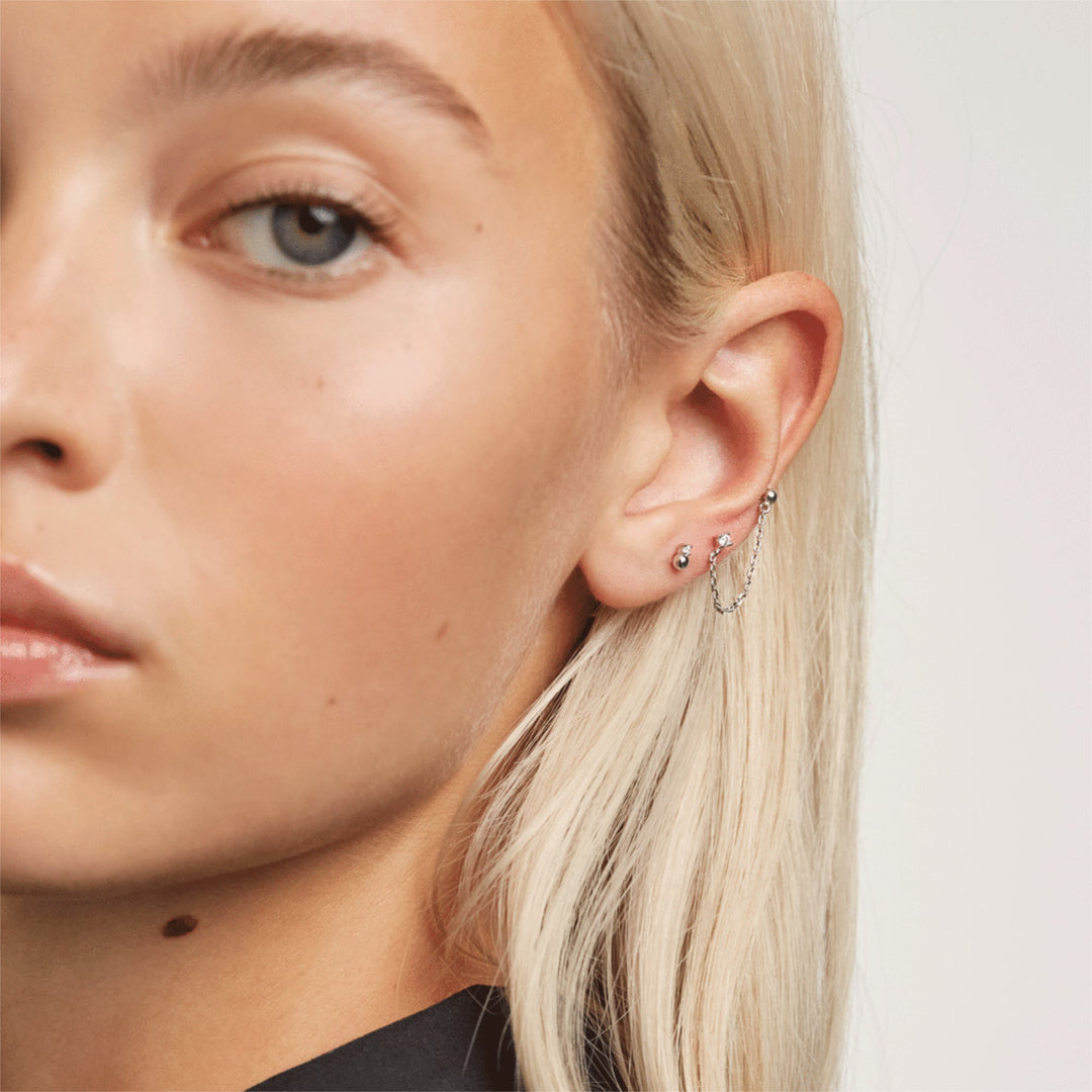 AR02-384-U PDP ESSENTIAL EARRINGS MUSKETEER