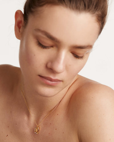 co01-261-u Co Letter B Gold