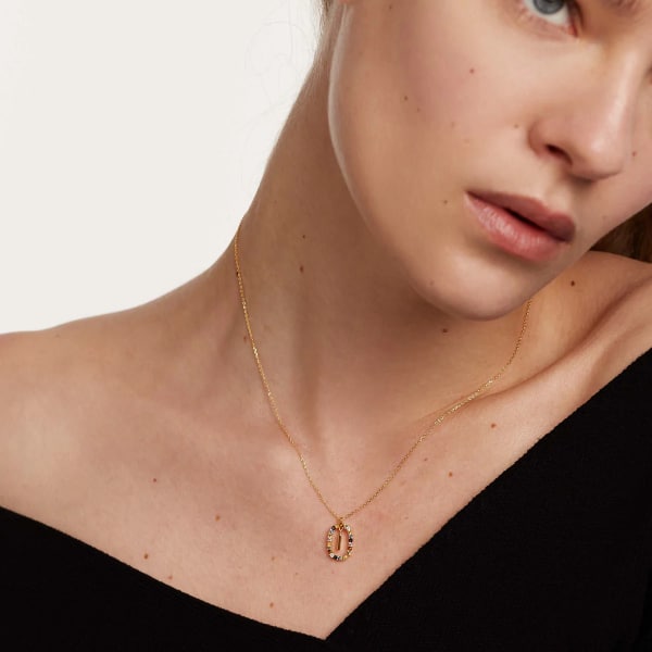 co01-268-u Letter I Necklace gold