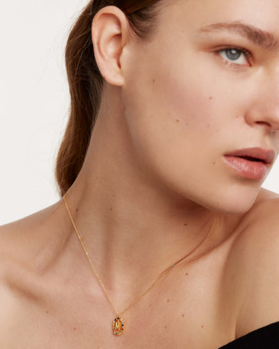 co01-272-u Co Letter M gold