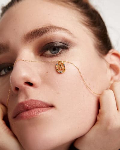 co01-277-u Co Letter R Gold