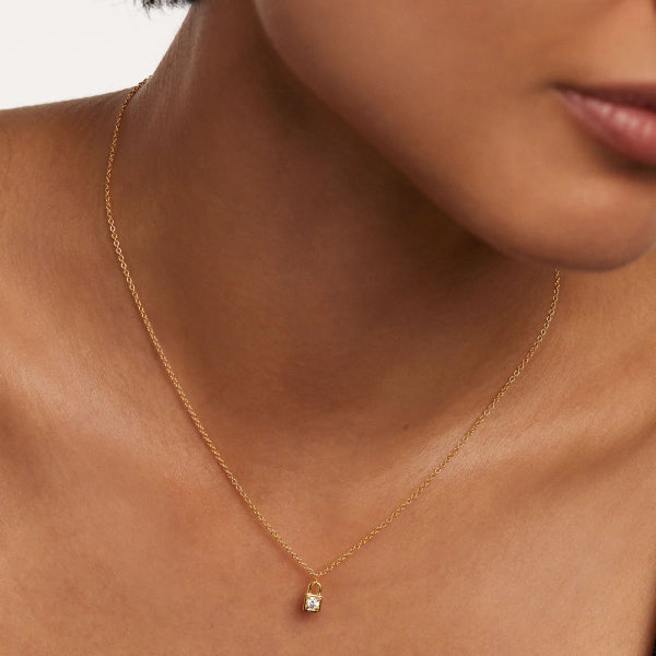 co01-487-u Padlock Gold Necklace