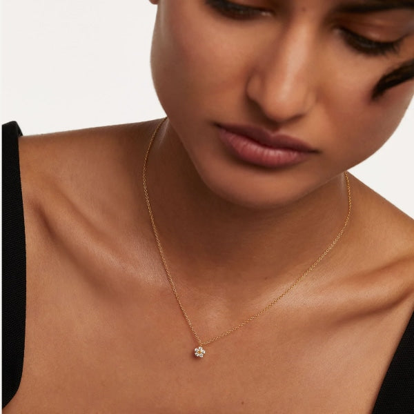 co01-498-u Daisy Gold Necklace