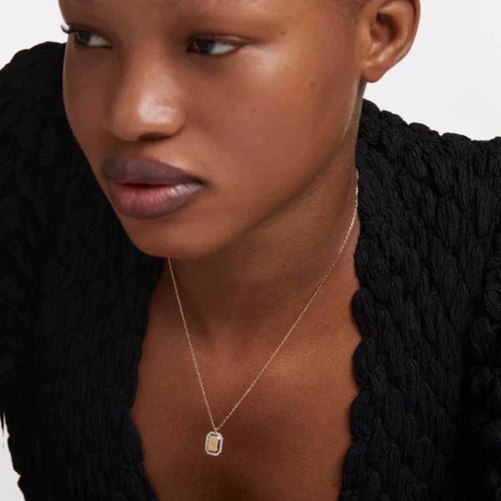 co01-567-u gold fish necklace