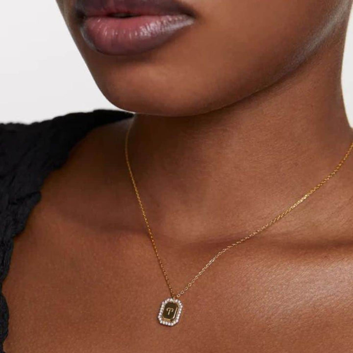 co01-568-u gold Aries necklace