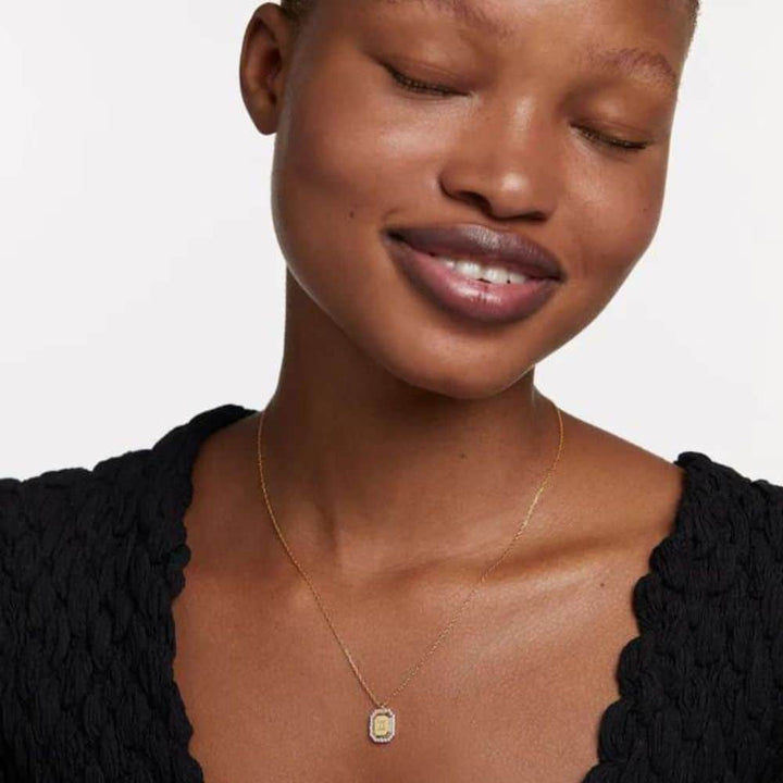 co01-570-u gold cufflinks necklace