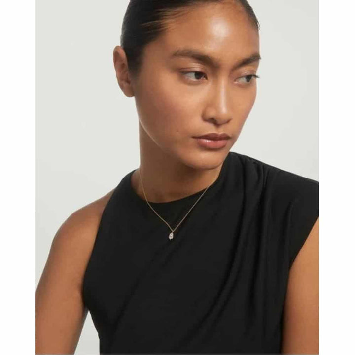 co01-674-u vanilla nacklace