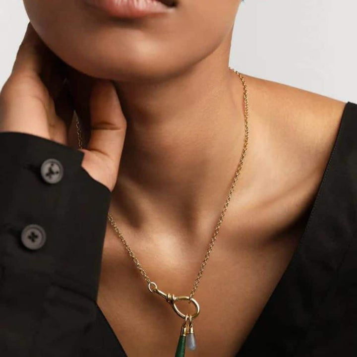 co01-786-u large drop green aventurine pendant