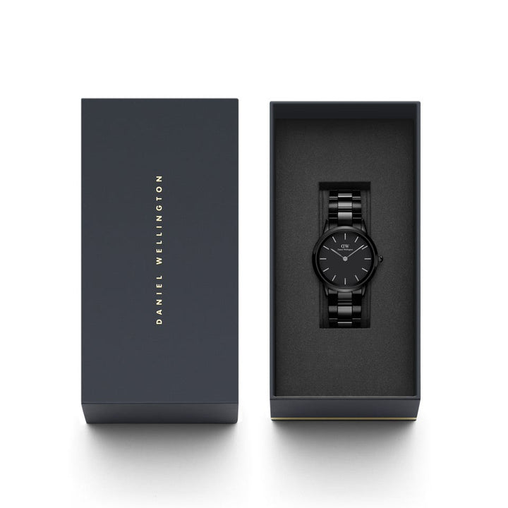 Iconic ceramic black