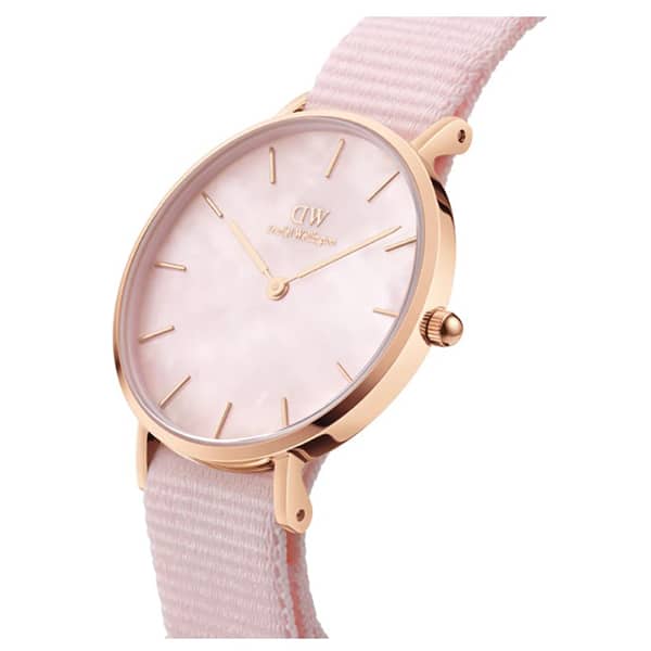dw00100512 petite mother of pearl rose gold 28mm