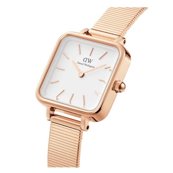 dw00100517 rose gold studio picture 22x22mm