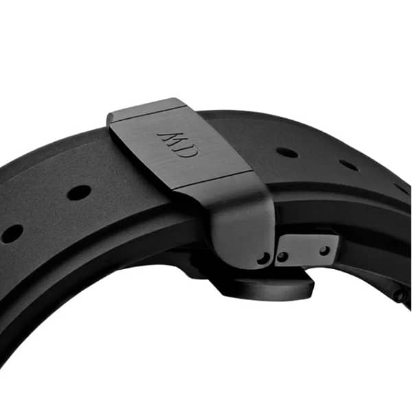 dw01200004 Smartwatch case black 44mm