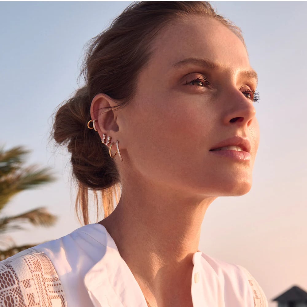 sj-e22212-cz-yg orecchiniellera duo piccolo cin zi