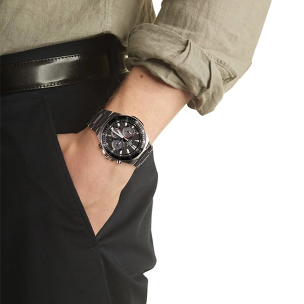 efs-s600d-1a4vuef orologio quadrante nero