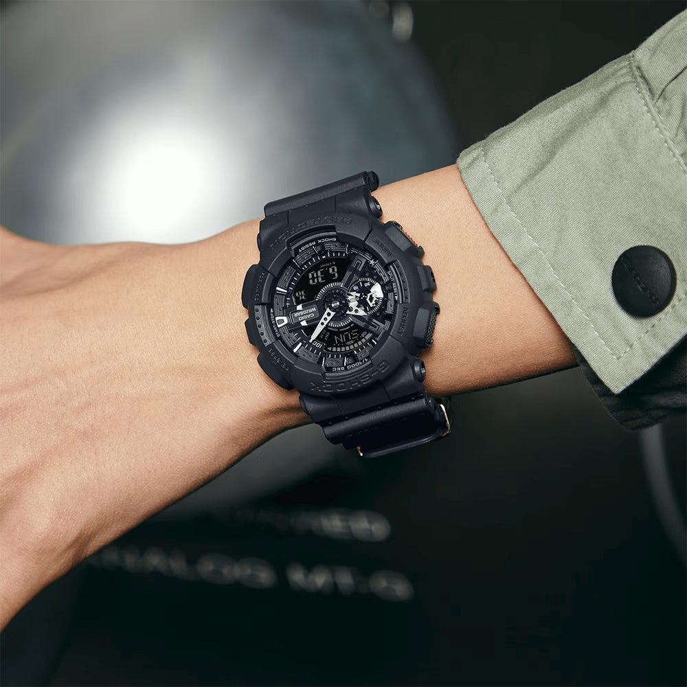 ga-114re-1aer REMASTER BLACK for the 40th anniversary