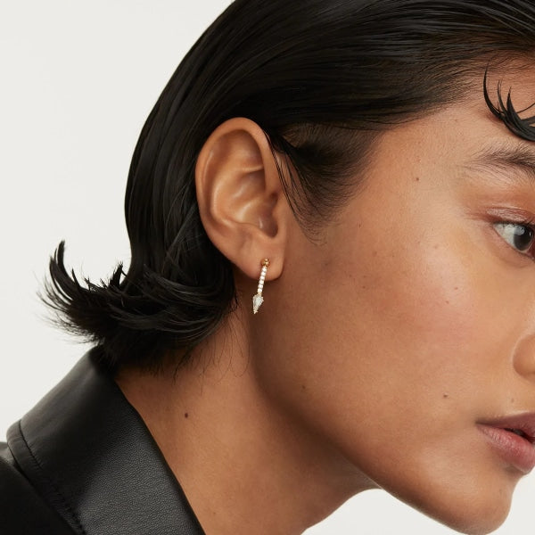 pg01-728-u Super vero single gold earrings