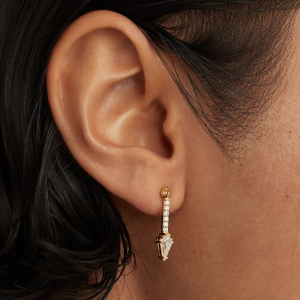 pg01-728-u Super vero single gold earrings