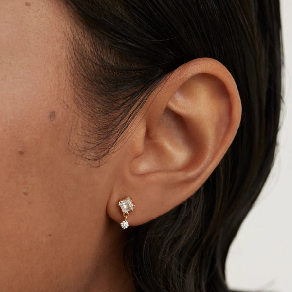 pg01-776-u Eli single gold earrings