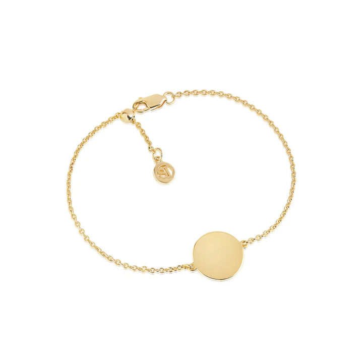 Bracciale realizzato in argento sterling 925 placcato oro 18 carati e superficie lucida.Misure del braccialetto: diametro 14 mm