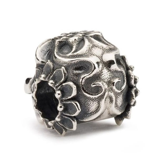 TAGBE-30171 HALLOWEEN QUEEN