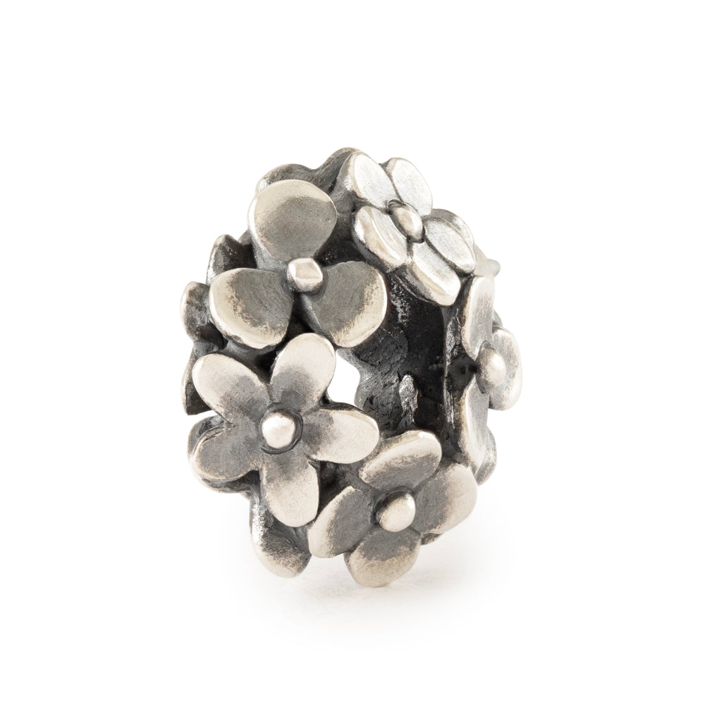 tagbe-30203 Lake Petals